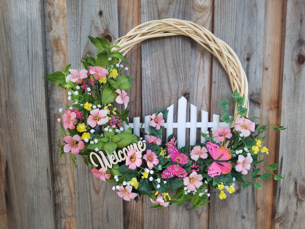 Silk Grapevine Wreaths Custom in Paducah, KY - Cindy's Flowers & Gifts